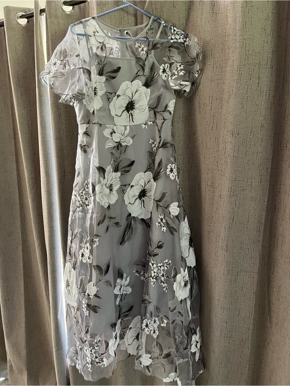 Cherieday Floral Sheer Overlay Maxi  Dress - Gray White